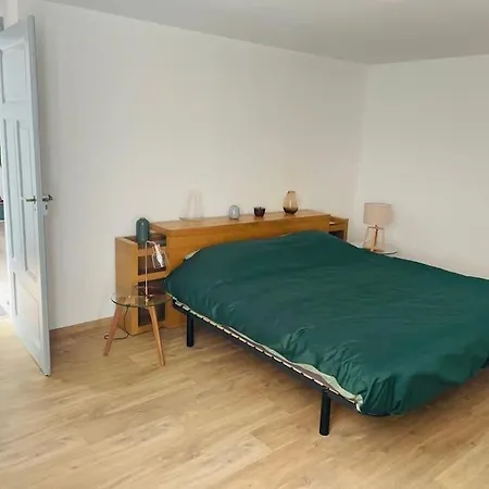 Du Chateau Apartment